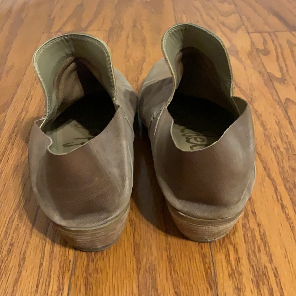 Booties - Picture 3 of 11